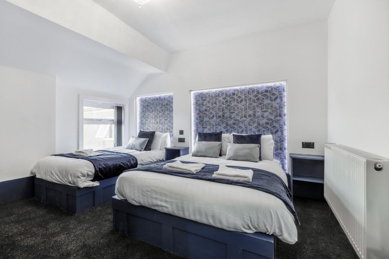 Apartment Crystal Towers Sasco *